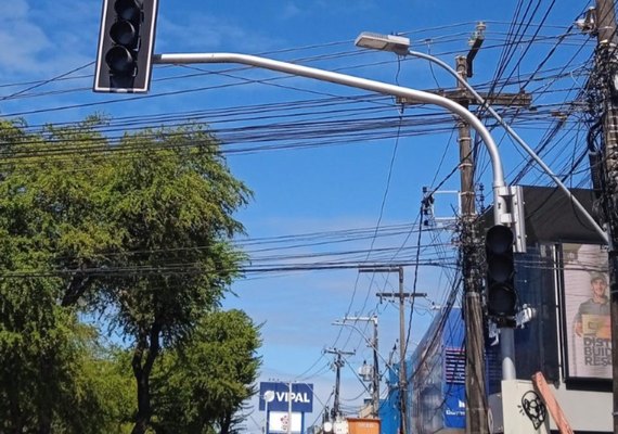 Série de furtos de cabos e equipamentos de trânsito é registrada em Maceió
