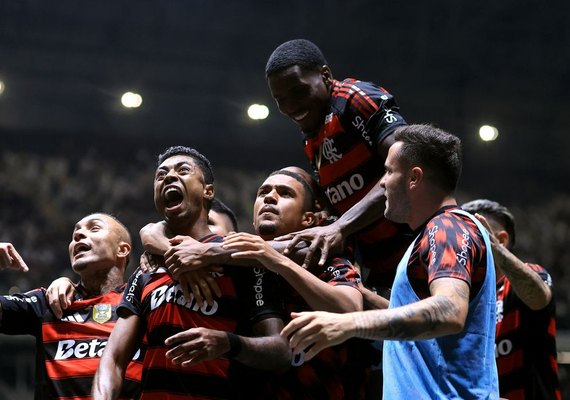 Fla arranca empate com gol de Bruno Henrique e fica perto do título