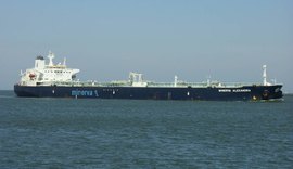 Mais 4 navios gregos estão entre os investigados por vazamento de óleo