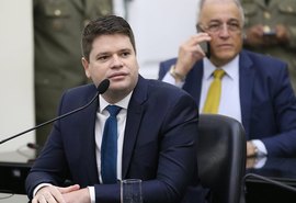 Davi Davino Filho deve anunciar pré-candidatura ao Senado esta semana