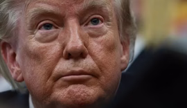 Trump reage a pergunta sobre bomba nuclear no Irã: “Que pergunta estúpida”
