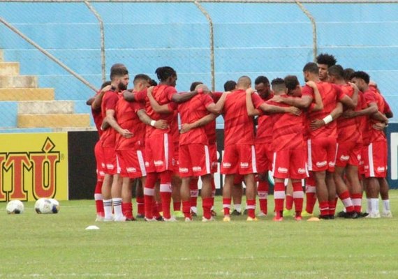 CRB e Bahia se enfrentam neste sábado (17) em Salvador