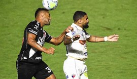 Fortaleza e Vasco duelam contra o rebaixamento