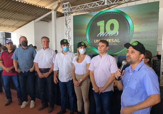 Unicafes/AL celebra 10 anos em café promovido na 38ª Expo Bacia Leiteira
