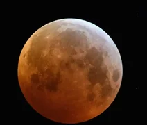 Lua de sangue: eclipse lunar total ocorre neste domingo