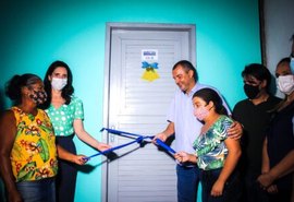 Prefeitura de Campo Alegre entrega mais 06 casas pelo programa Minha Casa Renovada