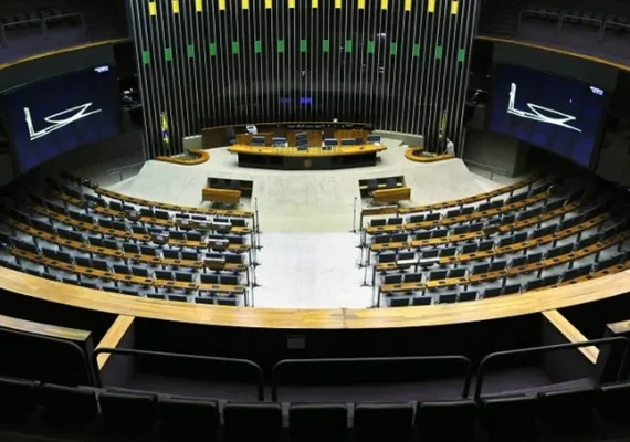 Renovação mínima vai marcar eleição para federal em AL, diz analista