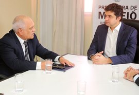 TJ/AL e Prefeitura discutem celeridade das execuções fiscais