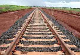 Governo vai privatizar três ferrovias