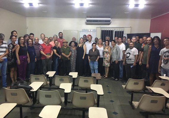 Sindicato dos Bancários em Maceió sedia reunião em apoio à Othoniel Pinheiro