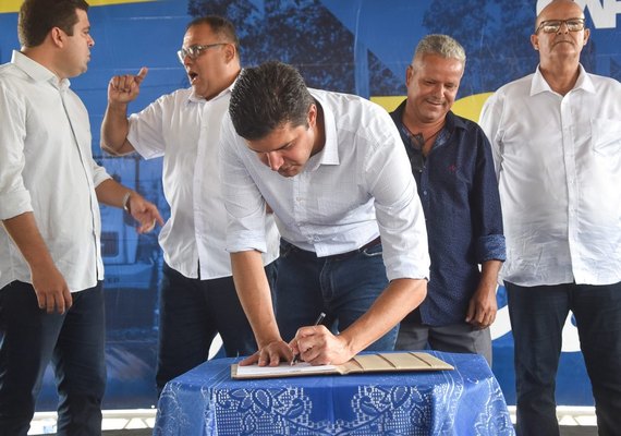 Prefeito Rui Palmeira autoriza obras em mais de 30 ruas de Santa Lúcia