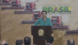 'Aeroportos estão preparados para receber turistas', diz Dilma