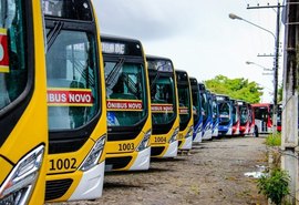 Rodoviários suspendem greve e ônibus circulam normalmente nesta sexta