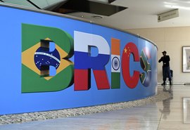 BRICS tem papel central na consolidação de um mundo multipolar, afirma ministro russo