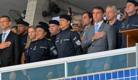 Flávio Bolsonaro nega ligação com Vorcaro em viagem de avião e critica ação