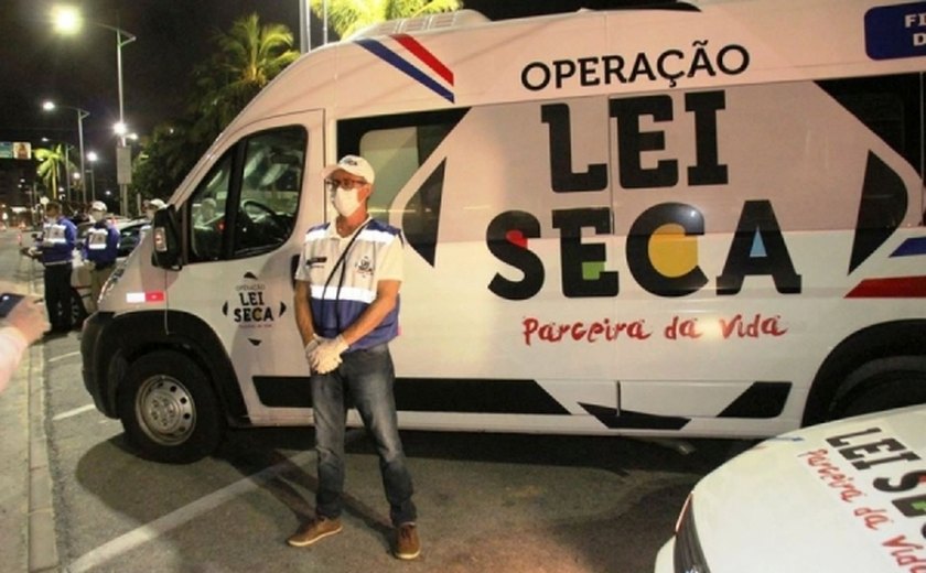 Detran alerta para os cuidados no trânsito após mudança no horário de funcionamento dos bares
