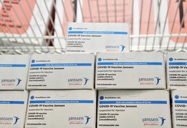 COVID-19: Alagoas recebe mais 29.700 doses da vacina Janssen nesta terça (14)