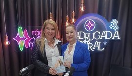 Betth Ripolli fala sobre o lançamento do livro: 'A Inteligência  Artificial & Eu' no podcast Carreira & Suas Vozes