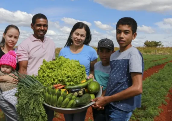 Agricultura familiar ganha força com o cooperativismo