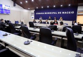 Retomada de mandato e mudança de partido “movimentam” Câmara de Maceió