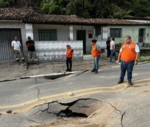 Lixo em galeria causa rebaixamento de solo na Chã da Jaqueira; Prefeitura descarta relação com mineração