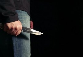 Adolescente de 17 anos tem pescoço ferido com golpes de faca em briga na Pajuçara