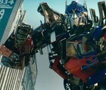 Michael Bay e Spielberg voltam para comandar novo filme de Transformers
