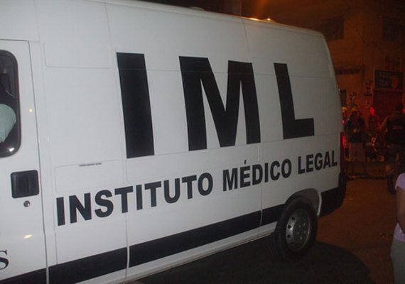 Jovem é executado a tiros e tem corpo encontrado em terreno baldio