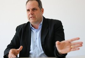 Fundo de Amparo aos Estagiários é proposto a parlamentares no Brasil