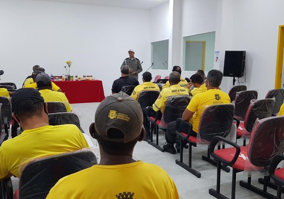 SMTT realiza ações educativas e capacita agentes de trânsito em Marechal Deodoro