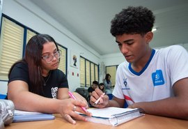 Pré-matrícula de novatos da Rede Estadual de Ensino começa segunda-feira