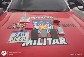 Polícia Militar prende três suspeitos de tráfico de drogas no Clima Bom, em Maceió