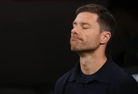 Xabi Alonso deixa o comando do Real Madrid e Álvaro Arbeloa assume o time principal