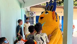 Pinto da Madrugada leva cultura a abrigo em ação da Prefeitura