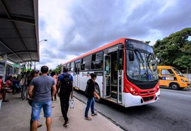 JHC anuncia redução do preço da passagem de ônibus
