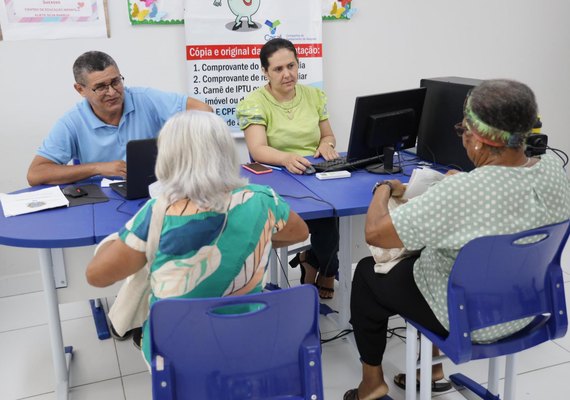 Casal e Ministério Público promovem nova ação para cadastro na Tarifa Social em Arapiraca