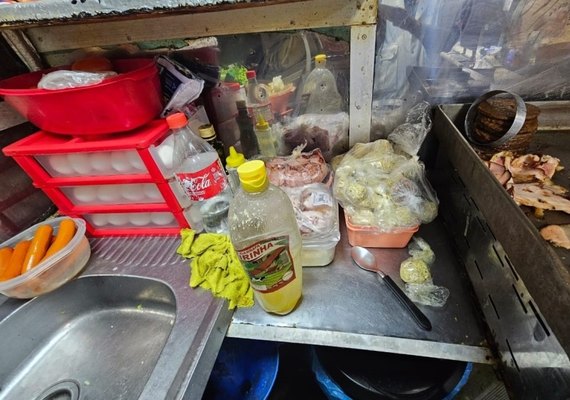 Vigilância Sanitária interdita food truck na orla de Maceió