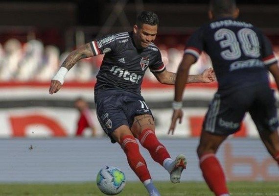 São Paulo perde chance de brilhar no alto da tabela após empatar com o Vasco