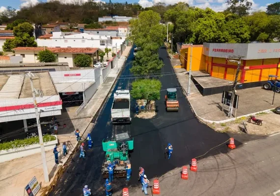 Pró-Estrada leva mais 5 km de pavimentação e Santana chega a 23 km de asfalto em dois meses