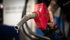 Gasolina com mais etanol começa a ser vendida e gera debate