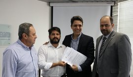 CPLA participa de reunião sobre aplicação de recursos para AL