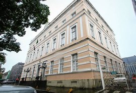 Analista revela favoritos na eleição de deputado estadual em A