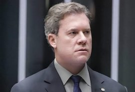 Marx Beltrão pede retirada de projeto sobre apps da pauta