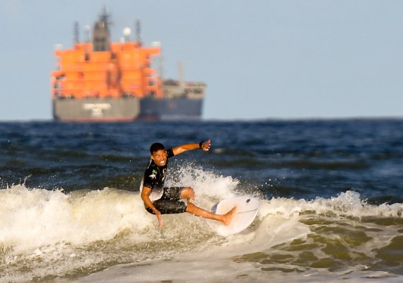 Circuito Alagoano de Surf começa neste sábado (29), na praia do Pontal