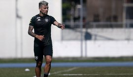 Apendicite tira lateral Victor Luis dos próximos jogos do Botafogo