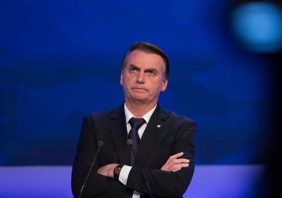 Parlamentares criticam fala de Bolsonaro sobre agredir jornalista