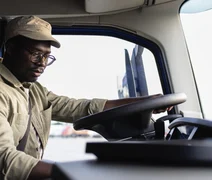 Crises globais pressionam o frete e ampliam papel das cooperativas no setor