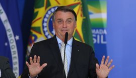 Celso de Mello determina depoimento presencial de Bolsonaro sobre suposta interferência na PF