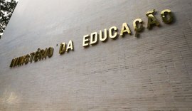 Ministério da Educação autoriza ensino remoto até dezembro de 2021