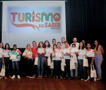 Primeira edição do Projeto Turismo do Saber premia estudantes de Penedo